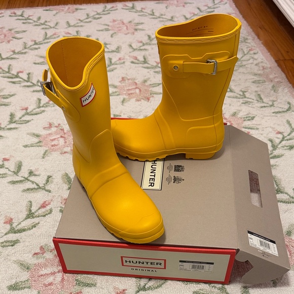Hunter Yellow Women's Winter & Rain Boots - Picture 4 of 4